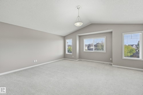 3552 Claxton Crescent, Edmonton, AB 