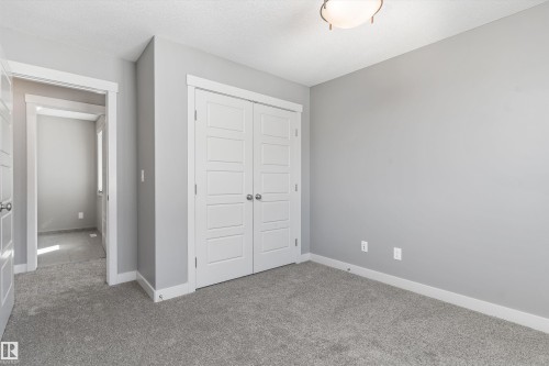 3318 21A Avenue, Edmonton, AB - Indoor Photo Showing Other Room