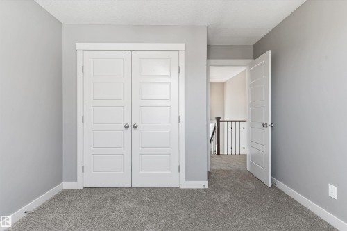 3318 21A Avenue, Edmonton, AB - Indoor Photo Showing Other Room