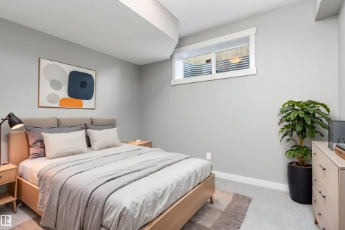 3318 21A Avenue, Edmonton, AB - Indoor Photo Showing Bedroom