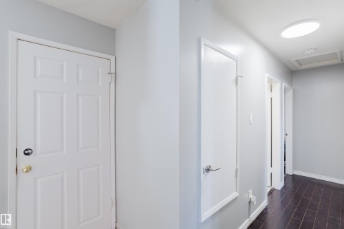 10325 152 Street, Edmonton, AB - Indoor Photo Showing Other Room