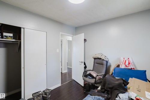 10325 152 Street, Edmonton, AB - Indoor