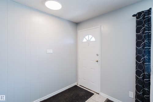 10325 152 Street, Edmonton, AB - Indoor Photo Showing Other Room
