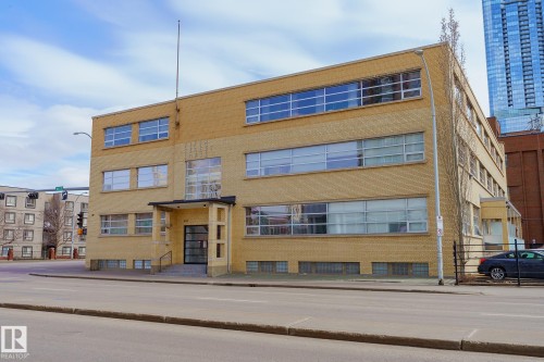 310 10355 105 Street, Edmonton, AB - Outdoor