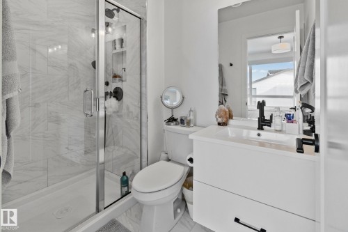 38 100 Jensen Lakes Blvd., St. Albert, AB - Indoor Photo Showing Bathroom