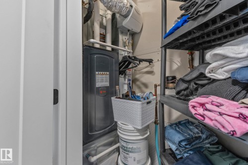 38 100 Jensen Lakes Blvd., St. Albert, AB - Indoor