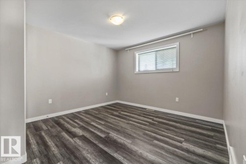 15805 104 Avenue, Edmonton, AB - Indoor Photo Showing Other Room