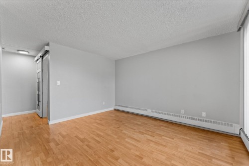101 51 Brown Street, Stony Plain, AB - Indoor Photo Showing Other Room