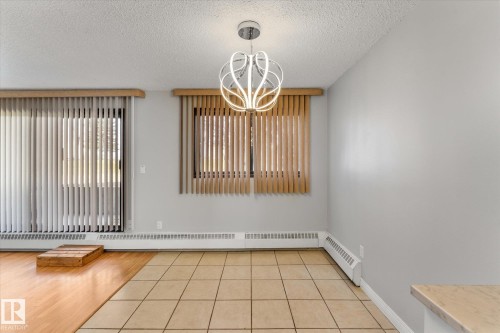 101 51 Brown Street, Stony Plain, AB - Indoor Photo Showing Other Room