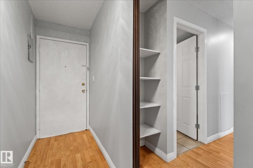 101 51 Brown Street, Stony Plain, AB - Indoor Photo Showing Other Room