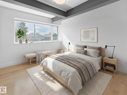 11251 79 Avenue, Edmonton, AB - Indoor Photo Showing Bedroom