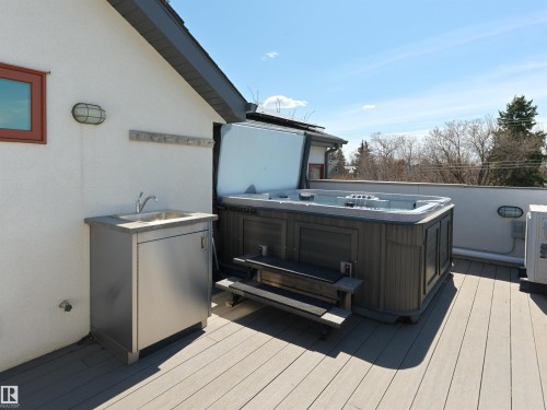11251 79 Avenue, Edmonton, AB - Outdoor With Exterior