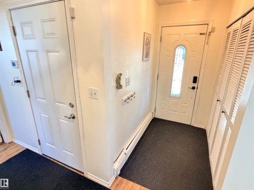 10248 109 Avenue, Westlock, AB - Indoor Photo Showing Other Room