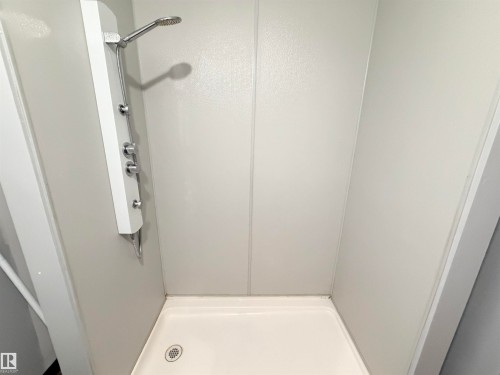 10248 109 Avenue, Westlock, AB - Indoor Photo Showing Bathroom