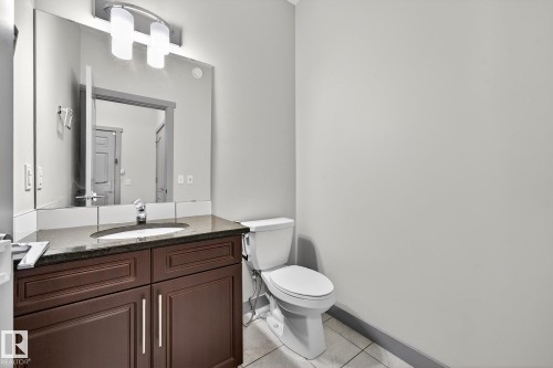 22652 97 Avenue, Edmonton, AB - Indoor Photo Showing Bathroom
