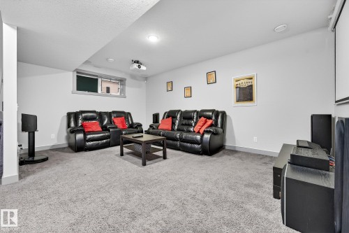 22652 97 Avenue, Edmonton, AB - Indoor