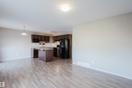 1666 Melrose Place, Edmonton, AB 