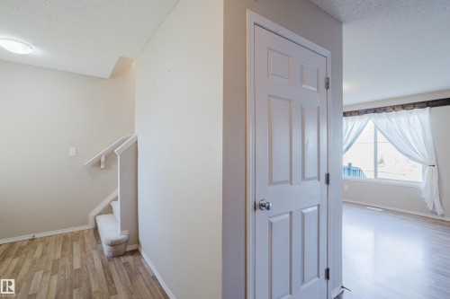 1666 Melrose Place, Edmonton, AB 