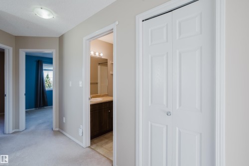 1666 Melrose Place, Edmonton, AB 