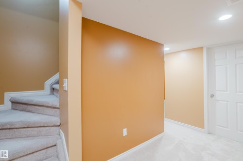 1666 Melrose Place, Edmonton, AB 