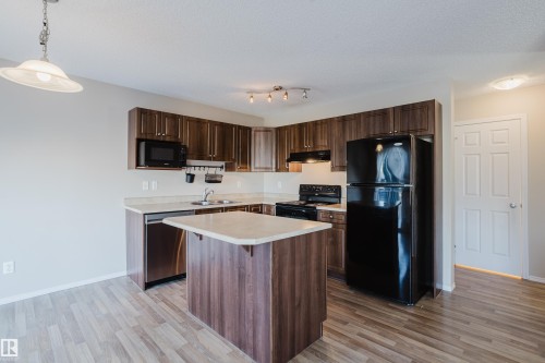 1666 Melrose Place, Edmonton, AB 