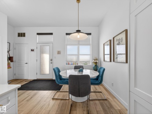 516 9507 101 Avenue, Edmonton, AB - Indoor Photo Showing Dining Room
