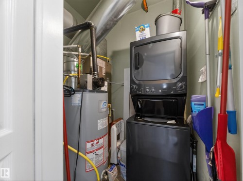 516 9507 101 Avenue, Edmonton, AB - Indoor Photo Showing Laundry Room