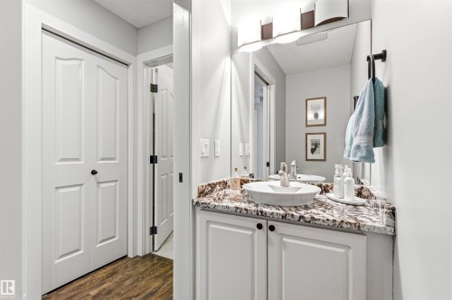 200 Ferguson Place, Edmonton, AB - Indoor Photo Showing Bathroom
