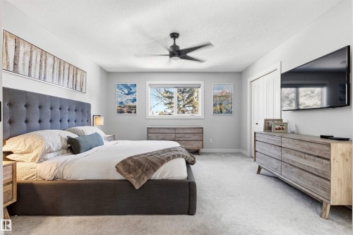 200 Ferguson Place, Edmonton, AB - Indoor Photo Showing Bedroom