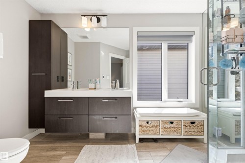 200 Ferguson Place, Edmonton, AB - Indoor Photo Showing Bathroom