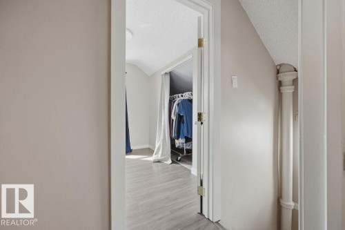 12210 95A Street, Edmonton, AB - Indoor Photo Showing Other Room