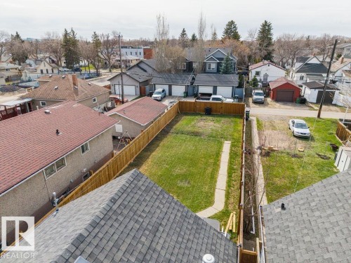 12210 95A Street, Edmonton, AB - Outdoor