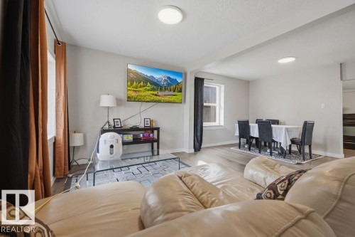 12210 95A Street, Edmonton, AB - Indoor Photo Showing Living Room