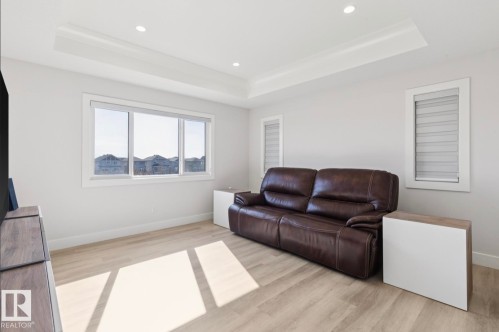 9751 223 Street, Edmonton, AB - Indoor Photo Showing Living Room