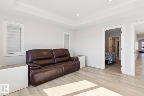 9751 223 Street, Edmonton, AB - Indoor Photo Showing Living Room