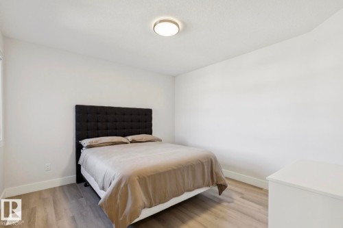 Upstairs - 9751 223 Street, Edmonton, AB - Indoor Photo Showing Bedroom