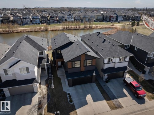 9751 223 Street, Edmonton, AB - Outdoor
