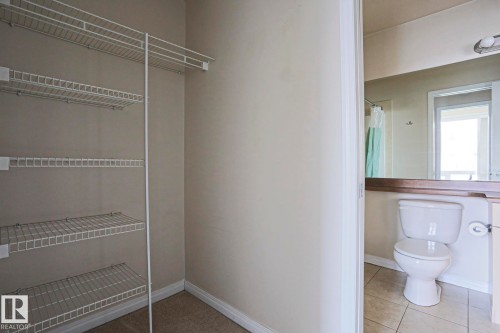 902 10504 99 Avenue, Edmonton, AB - Indoor With Storage