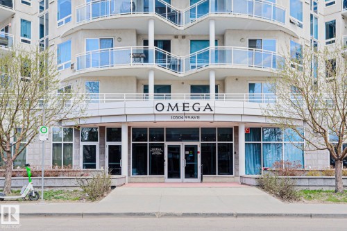 902 10504 99 Avenue, Edmonton, AB - Outdoor With Balcony With Facade