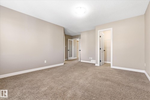 552 178A Street, Edmonton, AB - Indoor Photo Showing Other Room