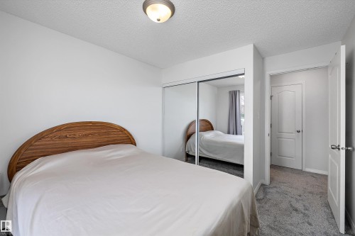 1128 330 Clareview Station Drive, Edmonton, AB - Indoor Photo Showing Bedroom
