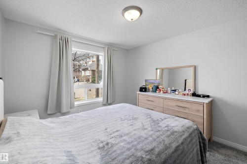 1128 330 Clareview Station Drive, Edmonton, AB - Indoor Photo Showing Bedroom