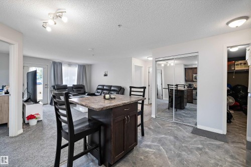 1128 330 Clareview Station Drive, Edmonton, AB - Indoor Photo Showing Dining Room