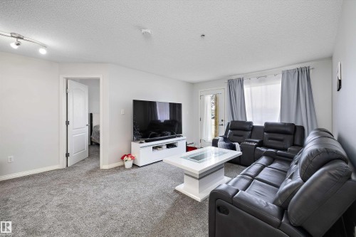 1128 330 Clareview Station Drive, Edmonton, AB - Indoor Photo Showing Living Room