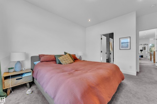 10227 146 Street, Edmonton, AB - Indoor Photo Showing Bedroom