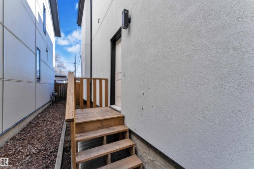 10227 146 Street, Edmonton, AB - Outdoor