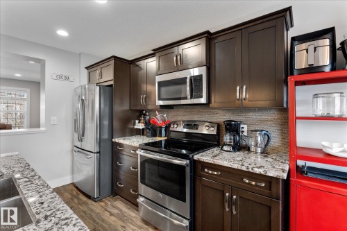 4126 6A Street, Edmonton, AB - Indoor Photo Showing Kitchen With Stainless Steel Kitchen