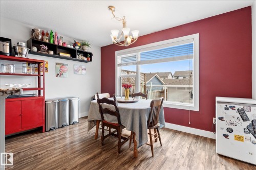 4126 6A Street, Edmonton, AB - Indoor Photo Showing Dining Room
