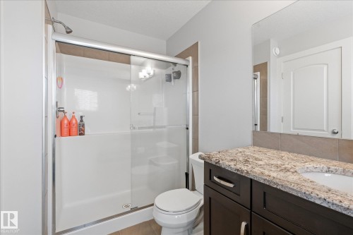 4126 6A Street, Edmonton, AB - Indoor Photo Showing Bathroom