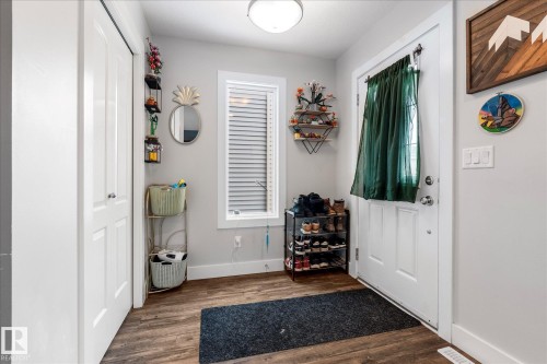 4126 6A Street, Edmonton, AB - Indoor Photo Showing Other Room